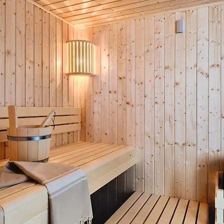 B14 Mit Suedbalkon & Nutzung Der Wellness- & Aktivbereiche Im 