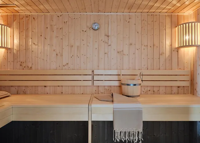 B14 Mit Südbalkon&nutzung Der Wellness-&aktivbereiche Im Pine Hill Zirchow